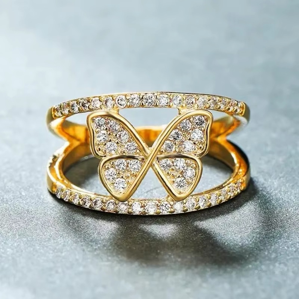 🦋Goldtone Sparkling Cz Diamond Butterfly wide  Band ring